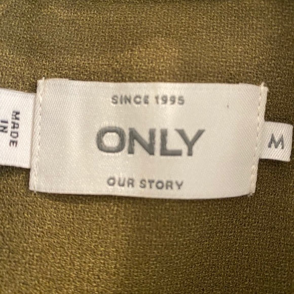 😁 Mid length olive green blazer - Picture 3 of 3